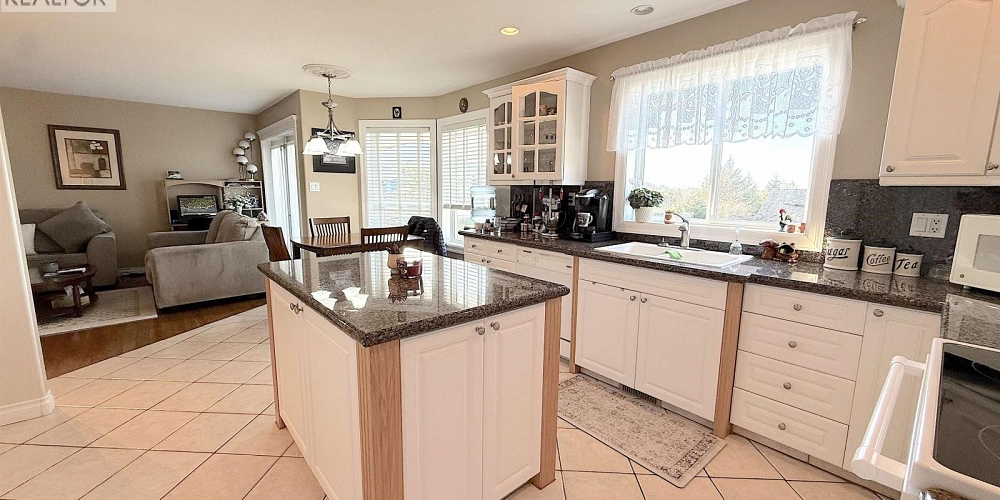 1041 EAGLE DRIVE Prince Rupert Photo 6 1041 EAGLE DRIVE Prince Rupert Photo 6